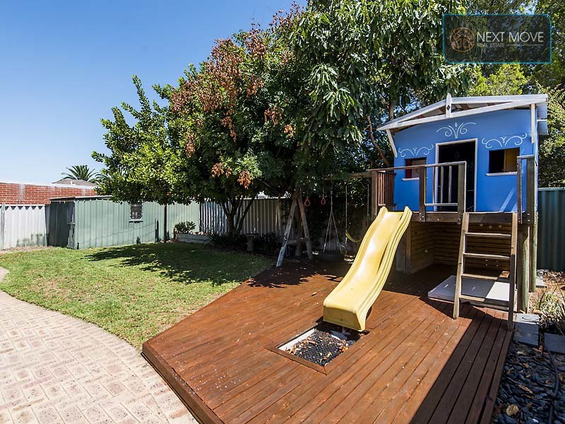 4 Worley St, Willagee WA 6156