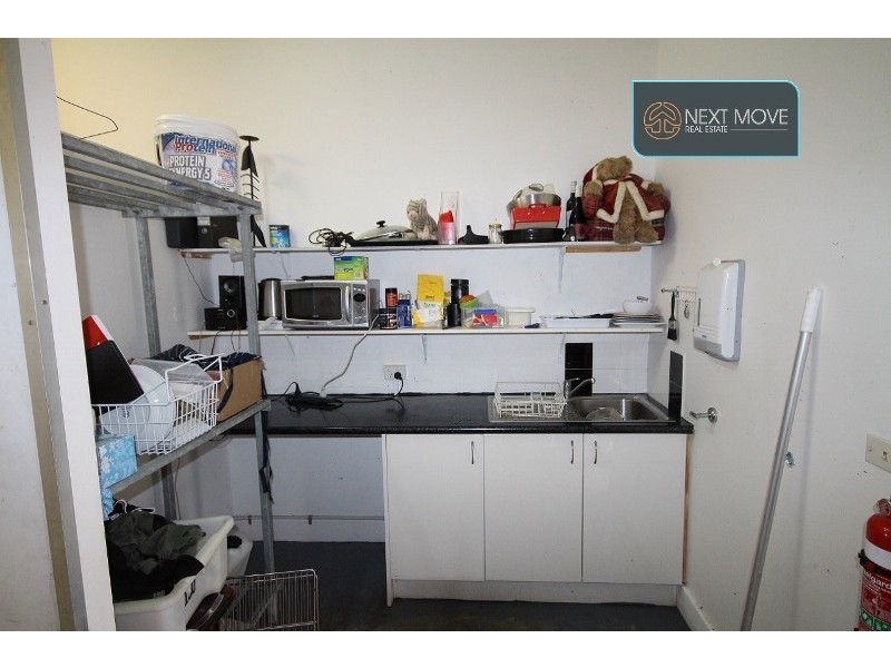 82 Archibald St, Willagee WA 6156