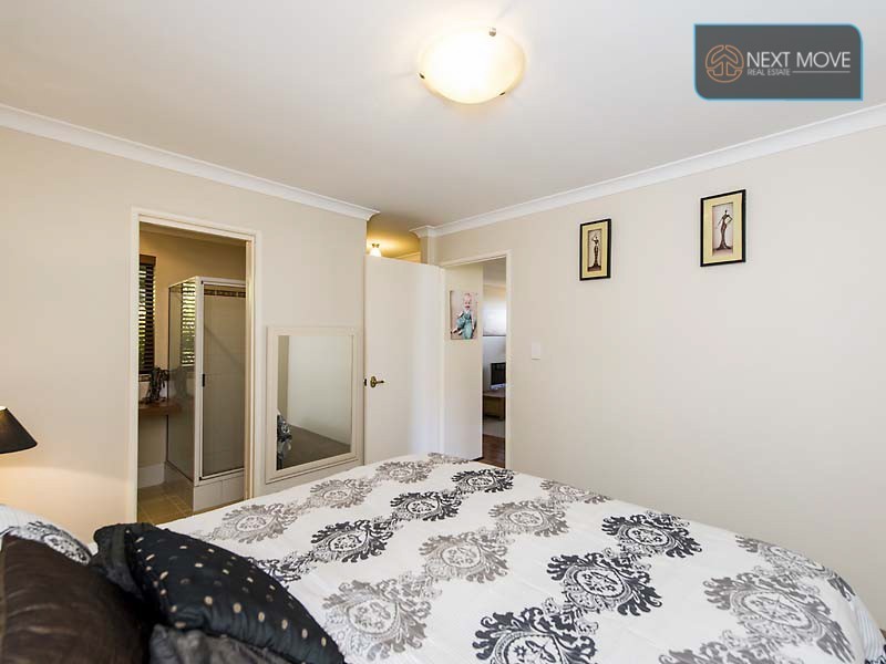 5a Milroy St, Willagee WA 6156