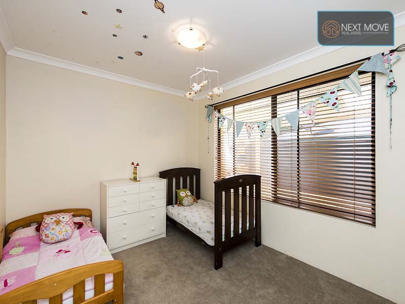 5a Milroy St, Willagee WA 6156