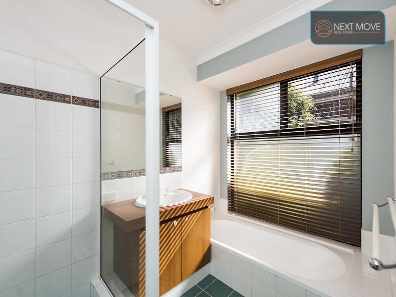 5a Milroy St, Willagee WA 6156