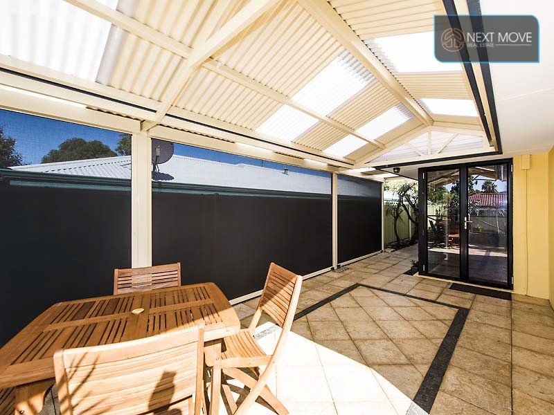 5a Milroy St, Willagee WA 6156