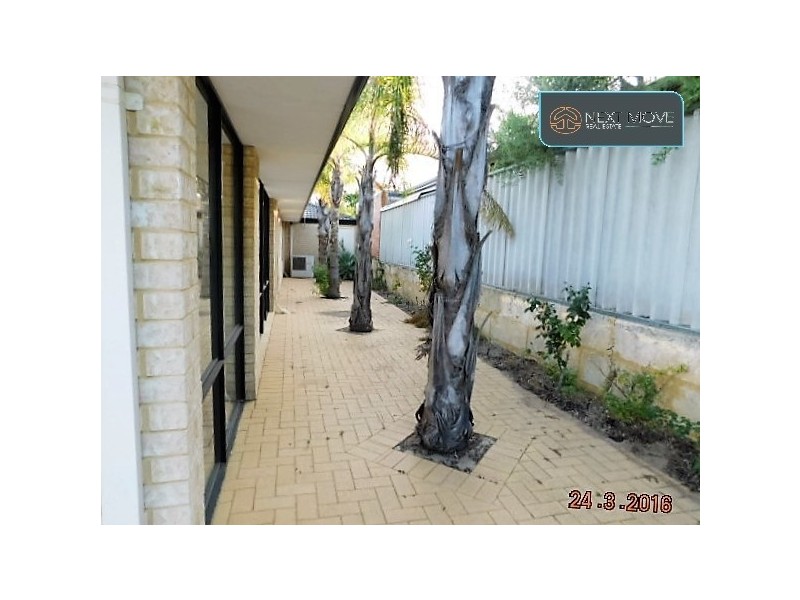 13 Featherstone Place, Willagee WA 6156