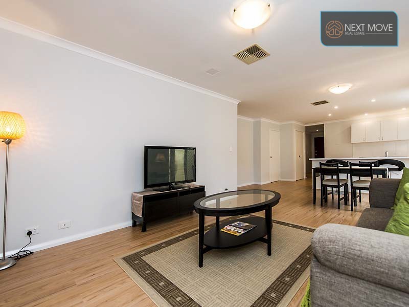 8 Clause St, Willagee WA 6156