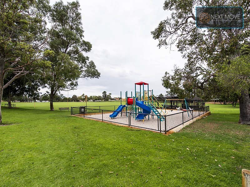 8 Clause St, Willagee WA 6156