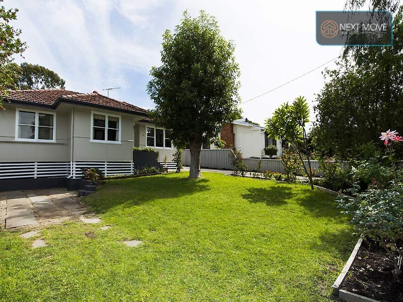 8 Indle St, Willagee WA 6156