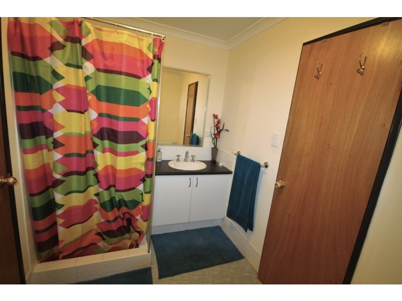 7b Bassett St, Willagee WA 6156