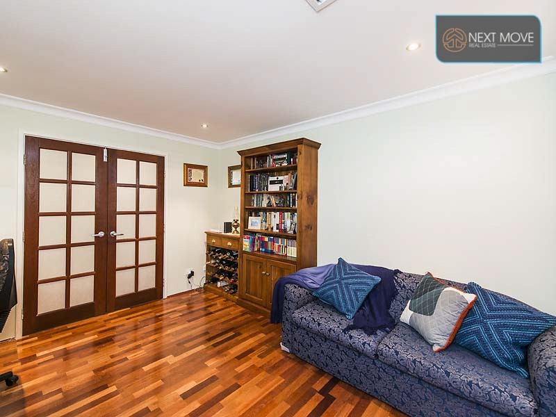 9 Boulter St, Willagee WA 6156