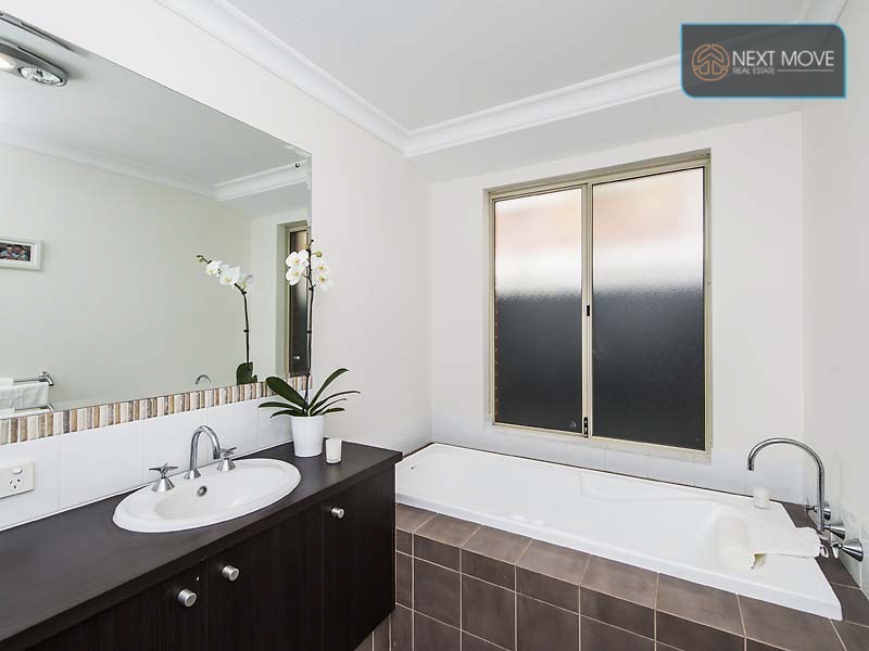 9 Boulter St, Willagee WA 6156