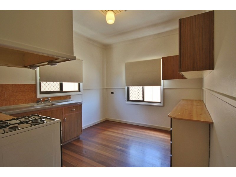 92 Arkwell Street, Willagee WA 6156