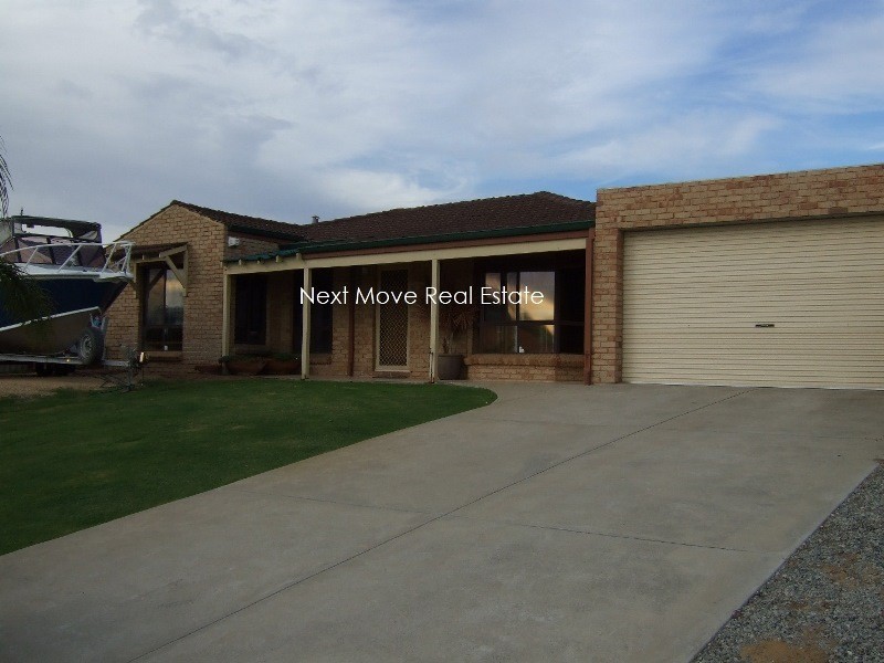 55 Leonard Way, Spearwood WA 6163
