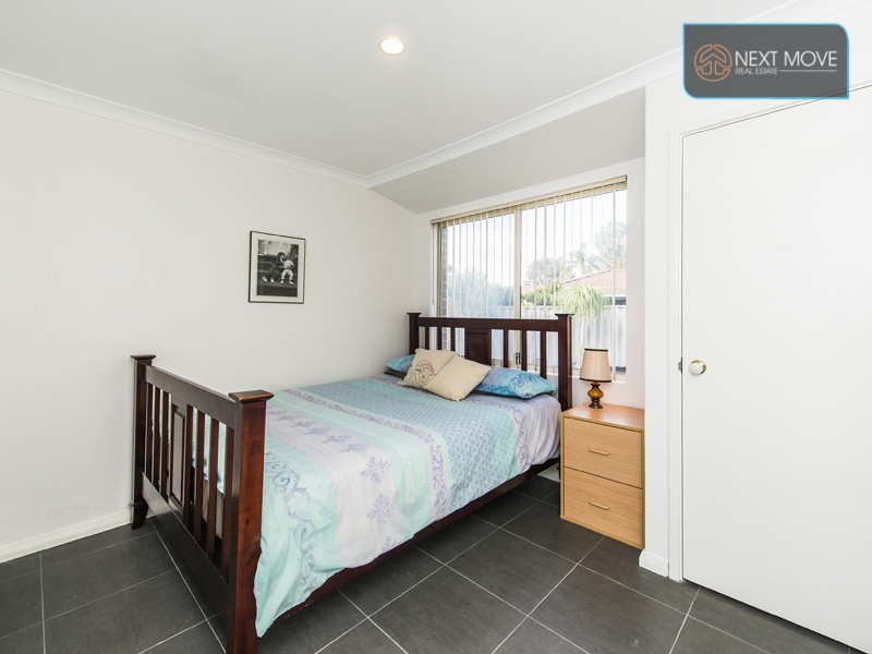 4 Songlark Place, Huntingdale WA 6110