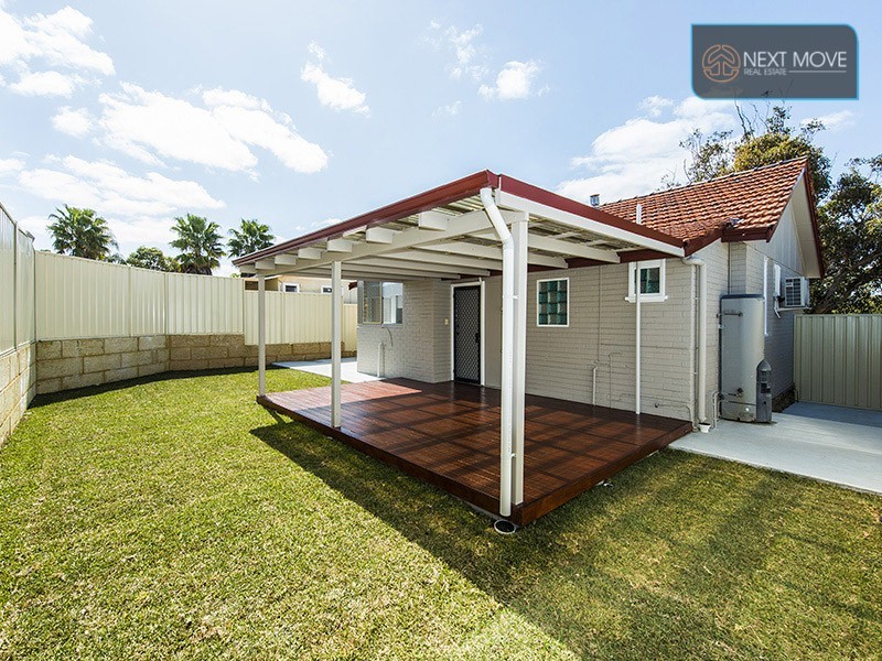 6 Stacey St, Willagee WA 6156