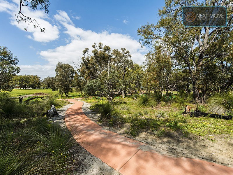 6 Stacey St, Willagee WA 6156