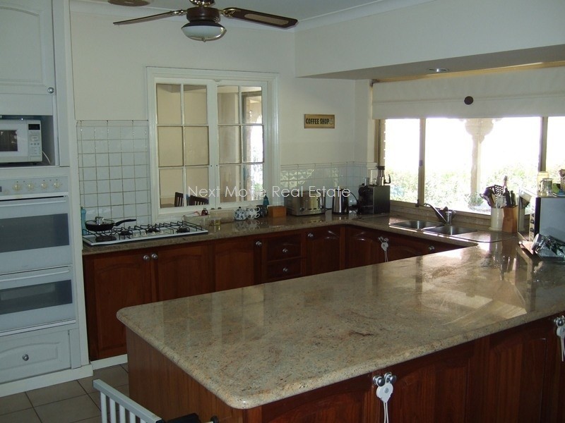 3 Saw Ct, Booragoon WA 6154