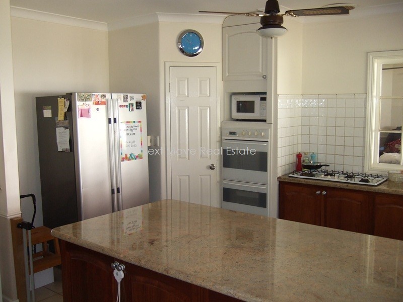 3 Saw Ct, Booragoon WA 6154