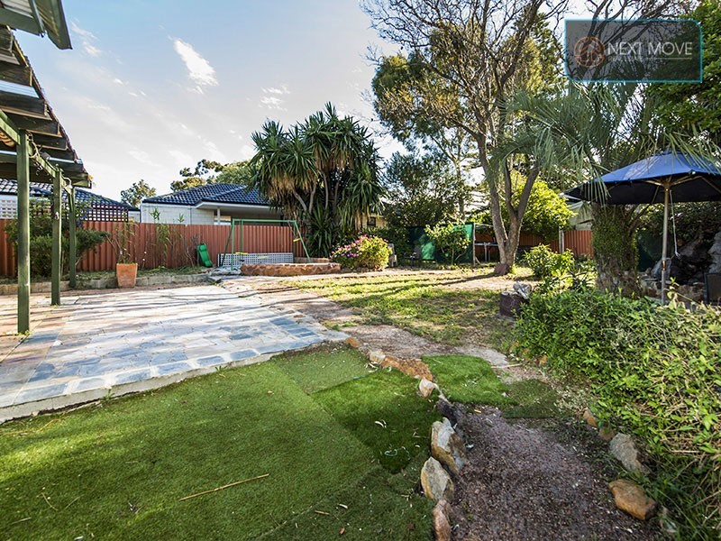 12 Ellison St, Willagee WA 6156