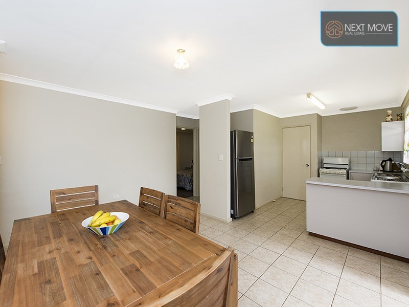 5 Songlark Place, Huntingdale WA 6110