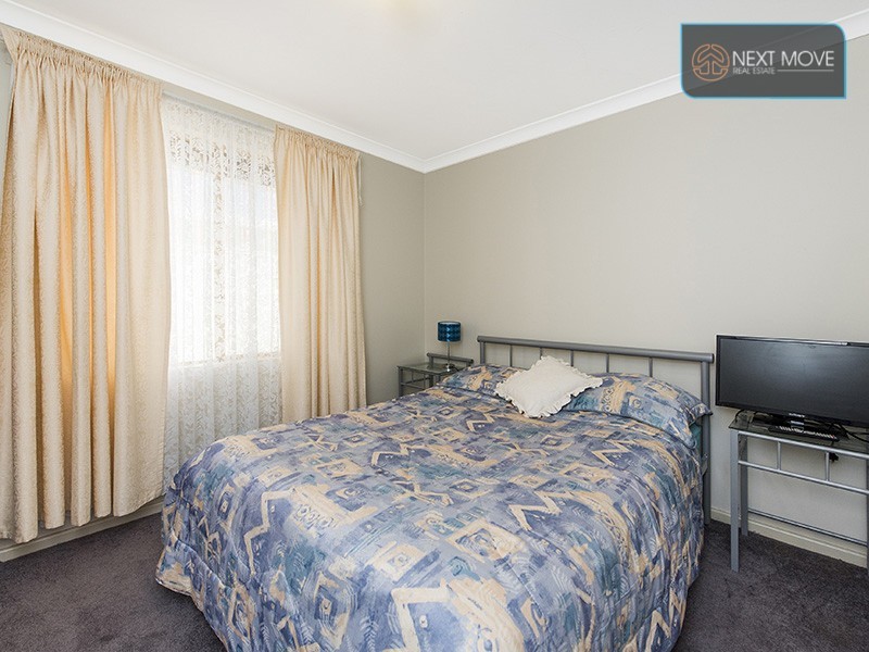 5 Songlark Place, Huntingdale WA 6110