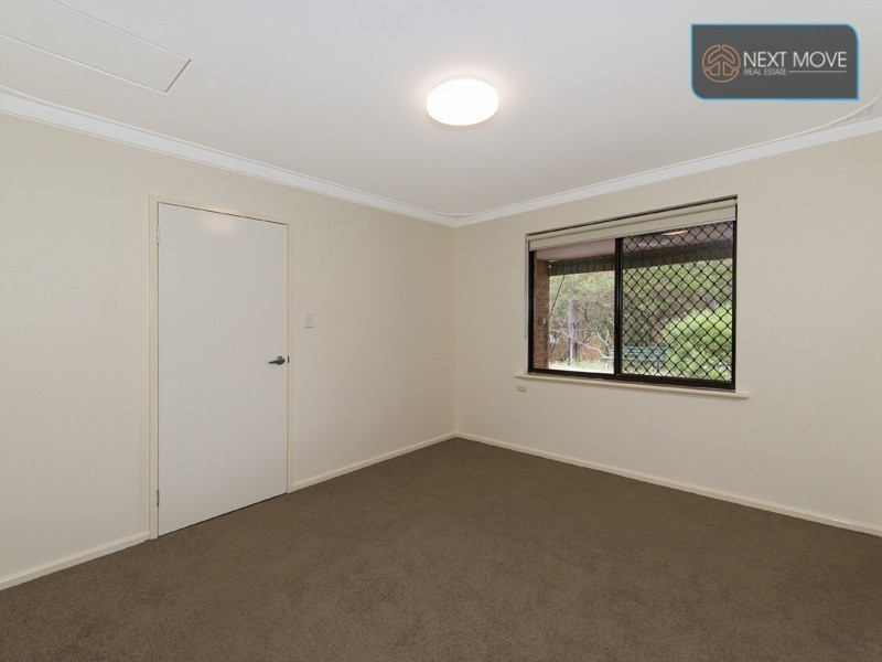 24/2 Yallambee Village, Fenton St, Mundaring WA 6073