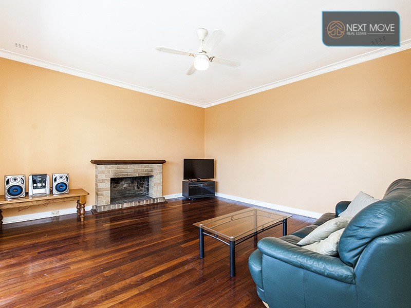 2 Wheyland St, Willagee WA 6156