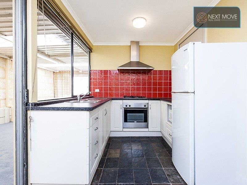 2 Wheyland St, Willagee WA 6156