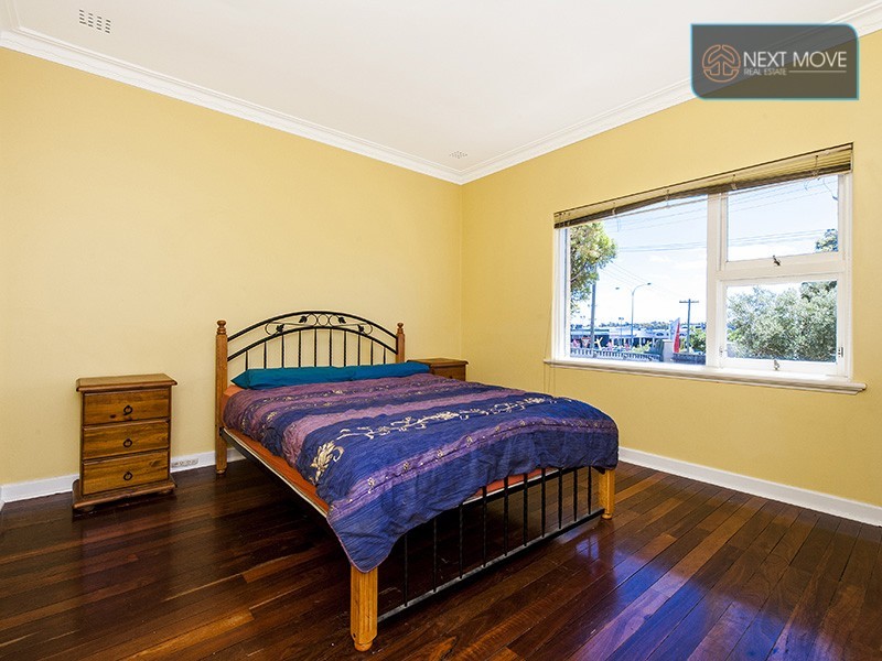 2 Wheyland St, Willagee WA 6156