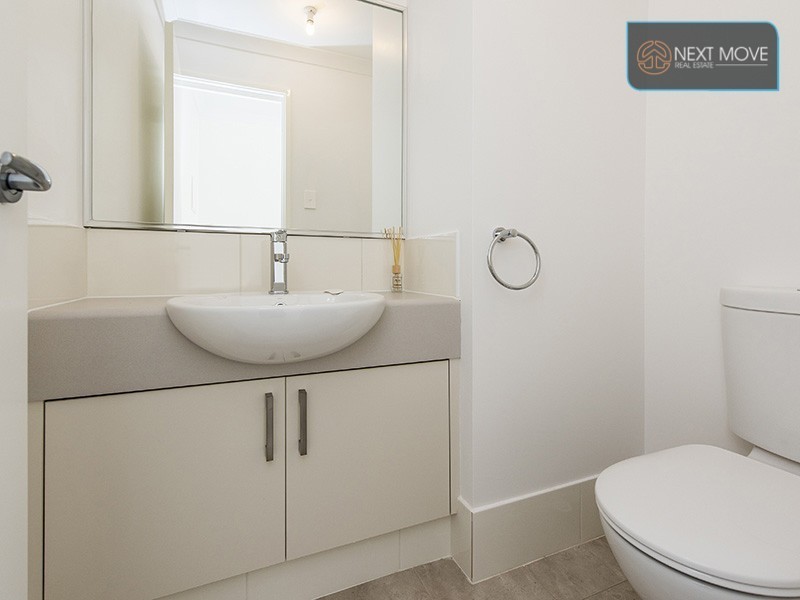 4/19 Purvis St, Hamilton Hill WA 6163