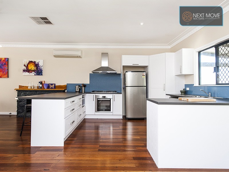 8 Dunford St, Willagee WA 6156