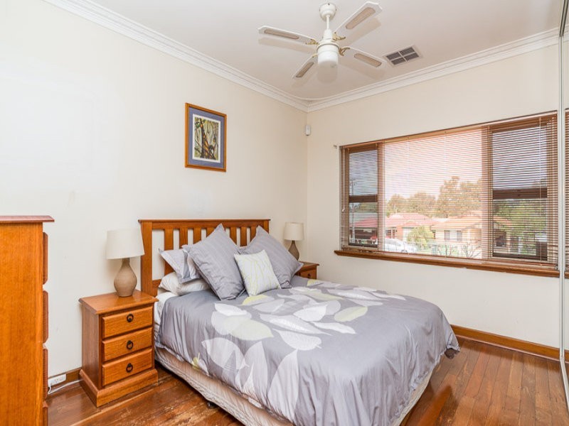 34 Bawdan St, Willagee WA 6156
