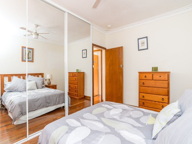 34 Bawdan St, Willagee WA 6156