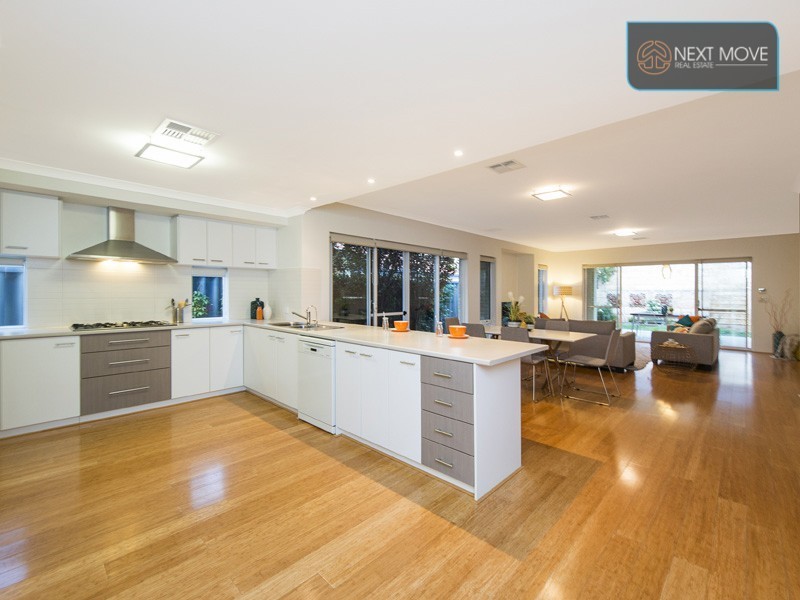 25 Keppell St, Willagee WA 6156