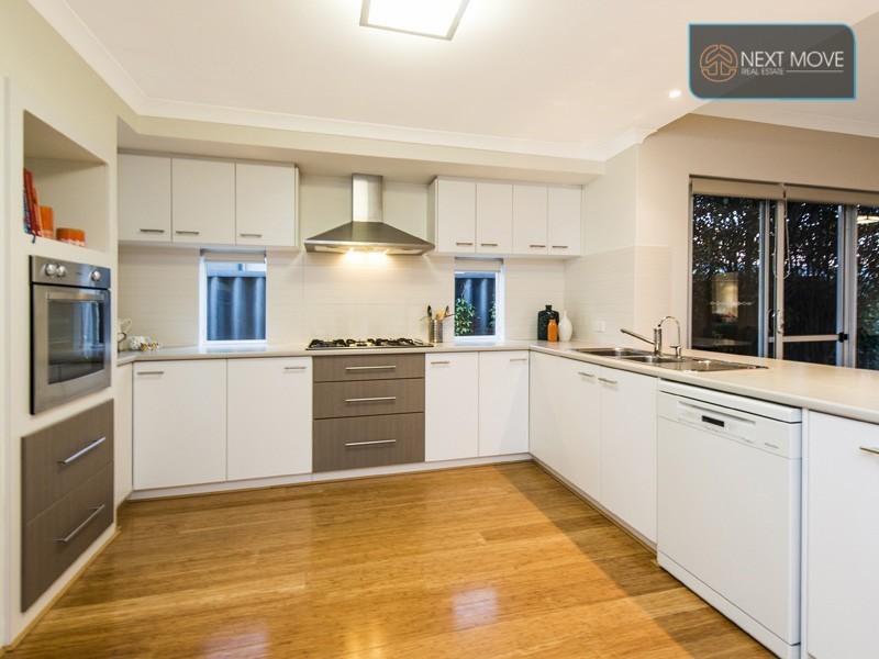 25 Keppell St, Willagee WA 6156
