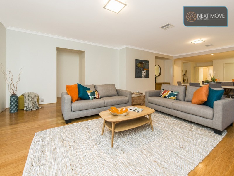25 Keppell St, Willagee WA 6156