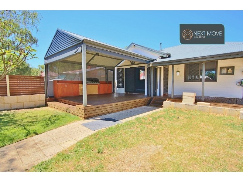 25 Archibald St, Willagee WA 6156