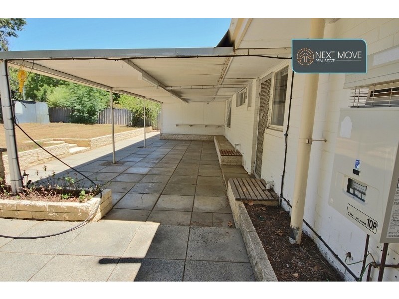 5 Kurrajong Rd, Camillo WA 6111