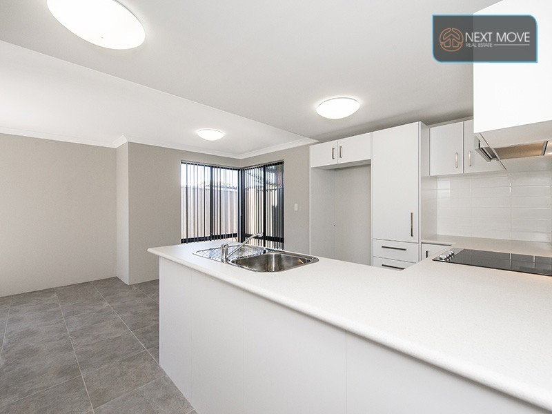 2/22 Edeline St, Spearwood WA 6163