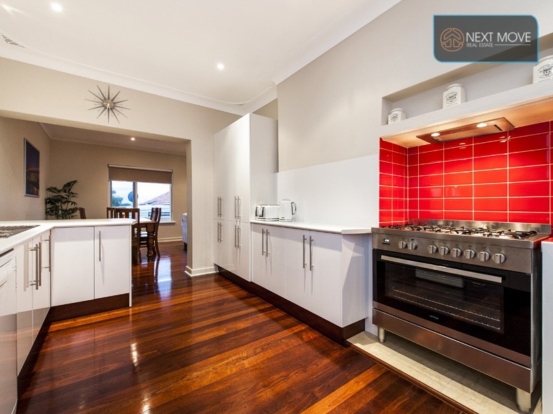 10 Jackman St, Willagee WA 6156