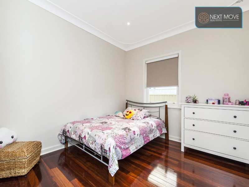 10 Jackman St, Willagee WA 6156