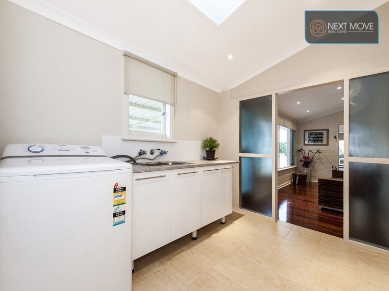 10 Jackman St, Willagee WA 6156