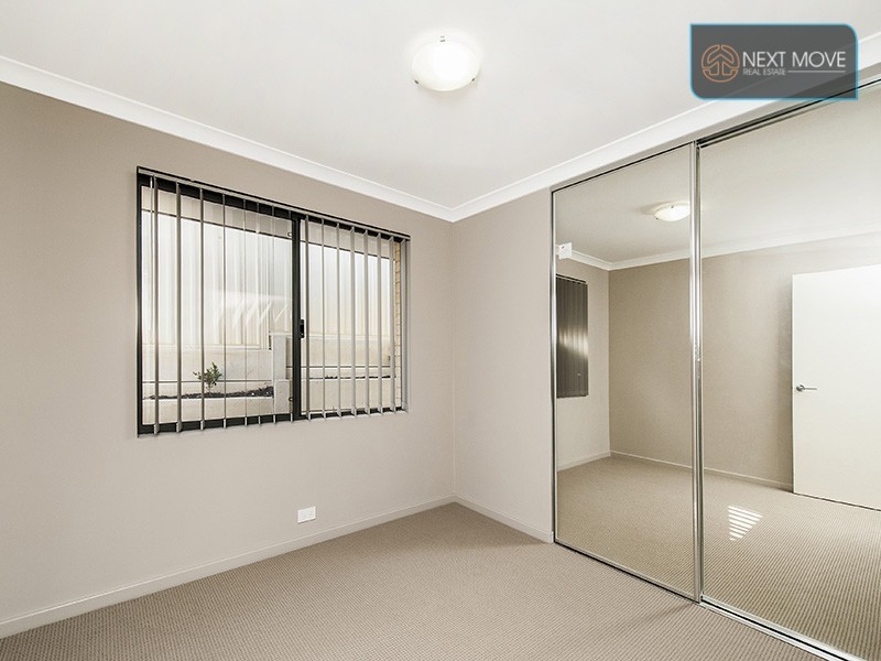 2/22 Dearle St, Hamilton Hill WA 6163