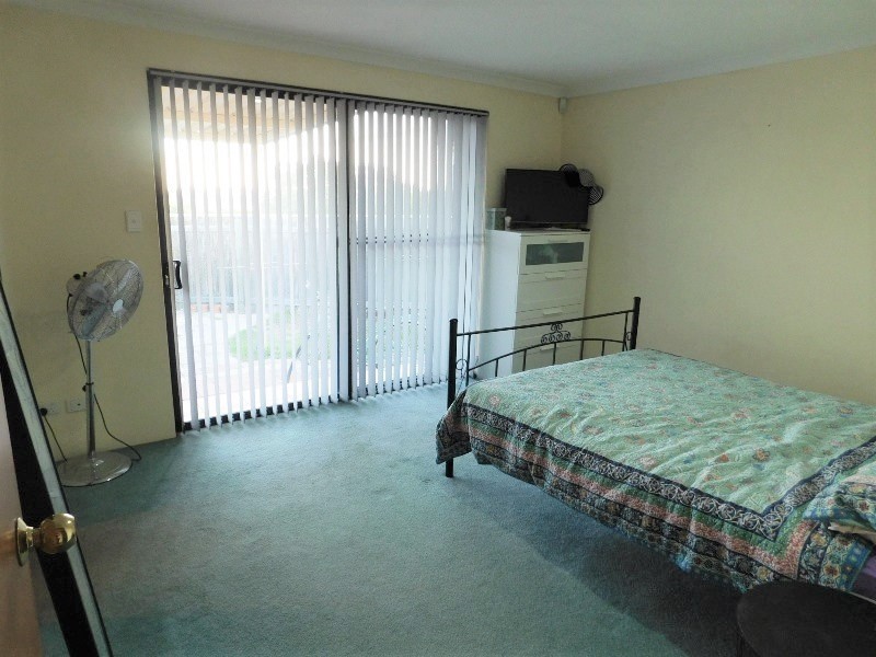 7b Bassett St, Willagee WA 6156