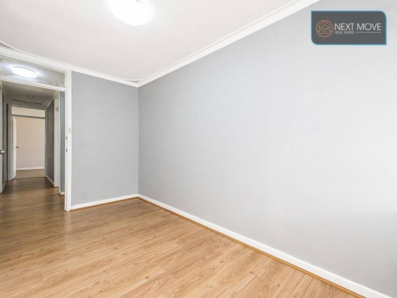 5 Kurrajong Way, Camillo WA 6111