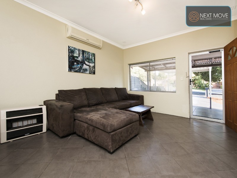 56 Bromley Rd, Hilton WA 6163