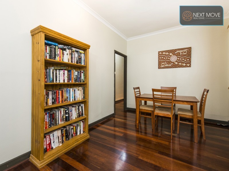 56 Bromley Rd, Hilton WA 6163