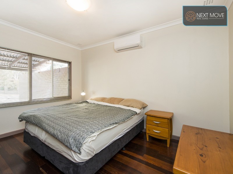 56 Bromley Rd, Hilton WA 6163