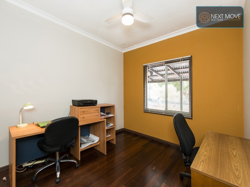 56 Bromley Rd, Hilton WA 6163