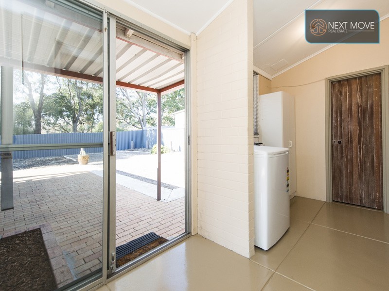 56 Bromley Rd, Hilton WA 6163