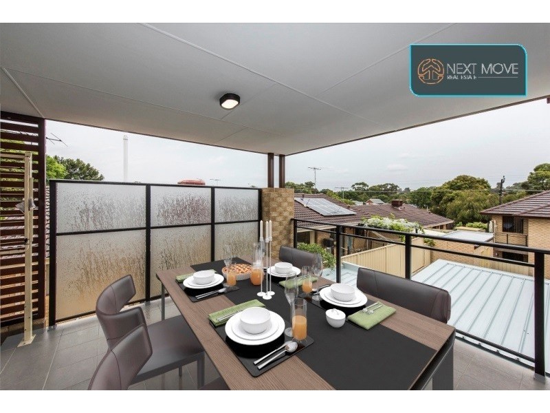 8/4 McKimmie Rd, Palmyra WA 6157