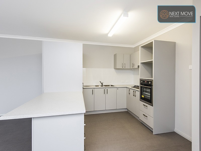 8/4 McKimmie Rd, Palmyra WA 6157